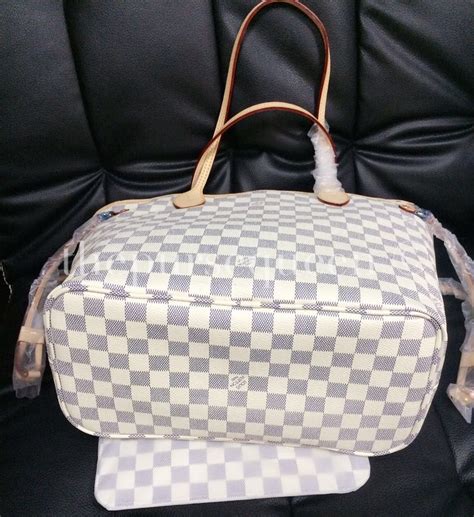 how to spot fake louis vuitton neverfull damier|authentic louis vuitton damier azur.